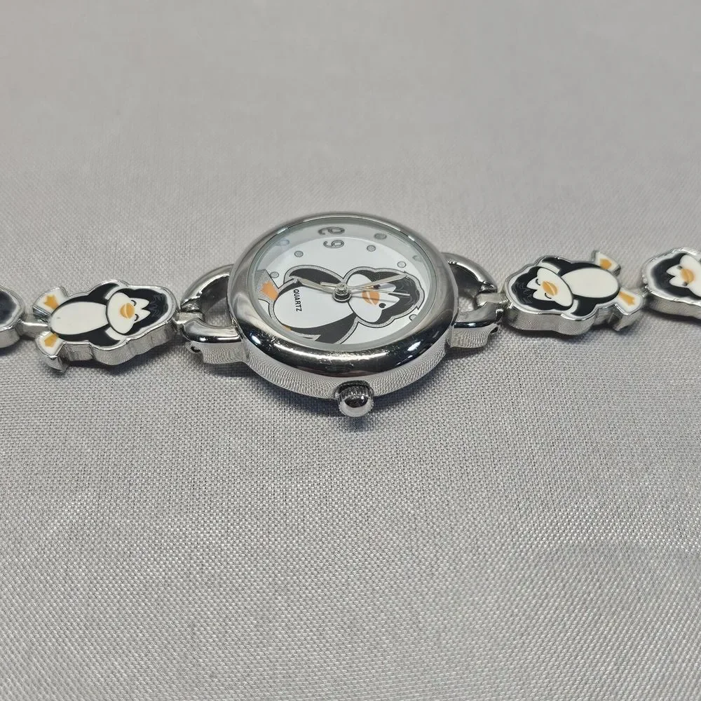 Frenzy New York Accutime Watch‎ Quartz Ladies Penguin Vintage